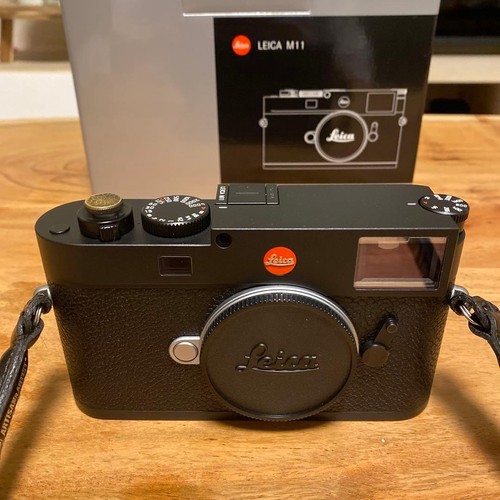 LeicaM11